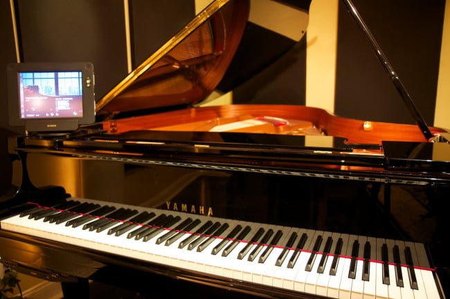 Yamaha Acoustic Grand